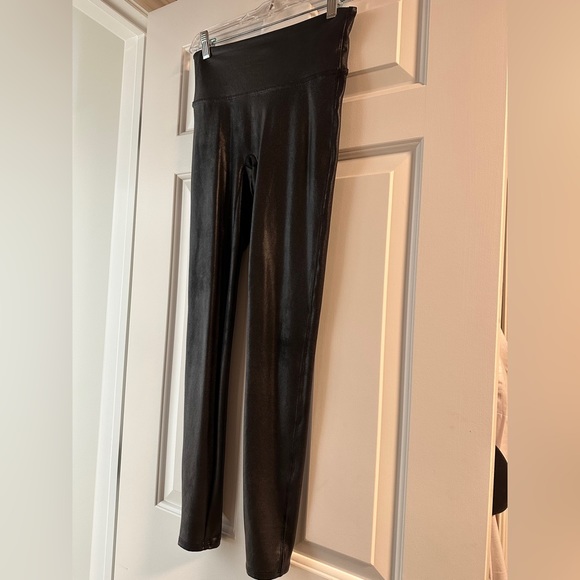 Spanx faux leather leggings - Picture 2 of 4